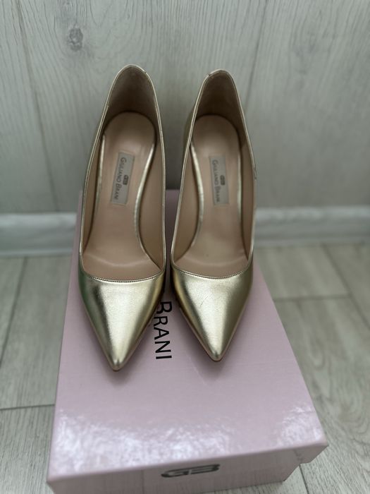 Туфли классические, лодочки