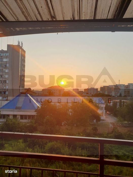 Apartament cu 3 camere si 2 terase, 79 mp+ 50 terasa, parcare, Zorilor
