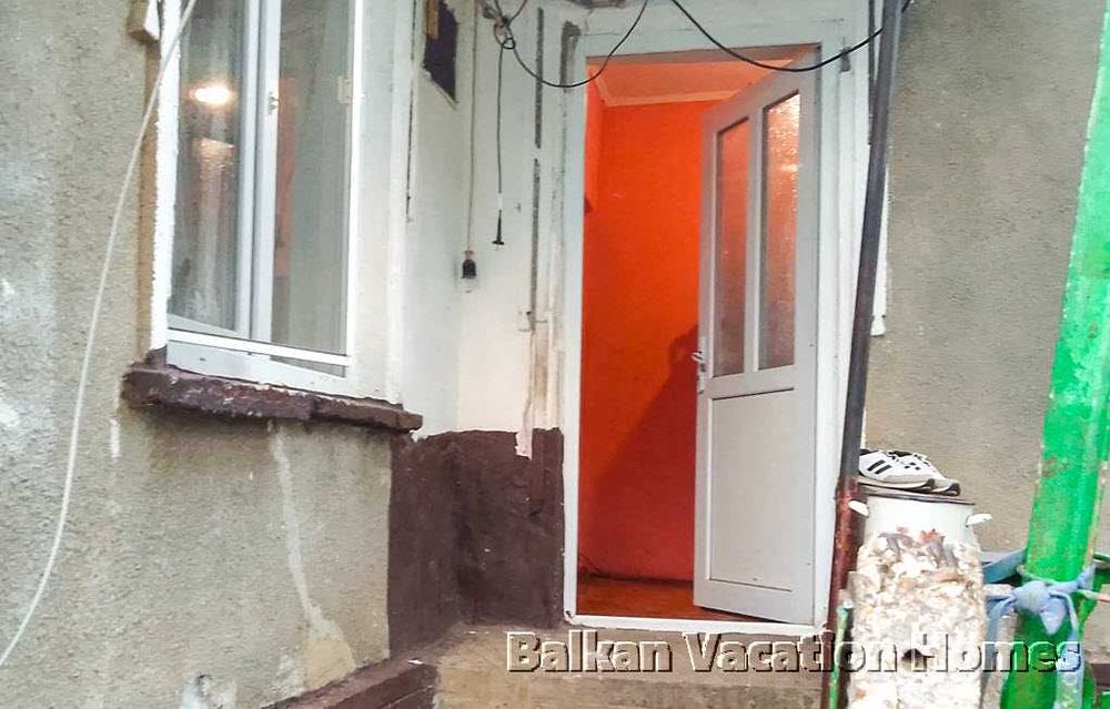 Евтина селска къща в Крушари в Североизточна България