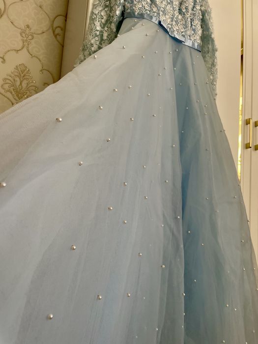 Небесно-голубое, вечерное платье • Новый • Размер M