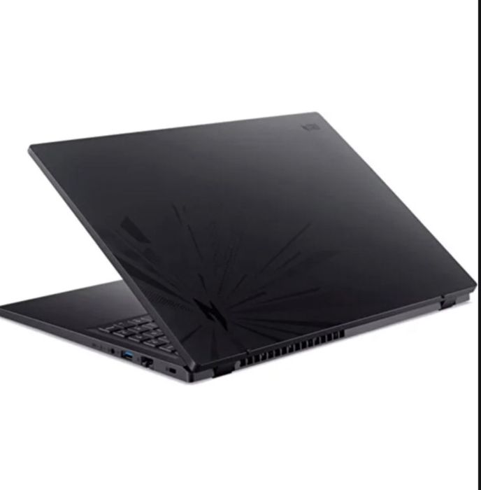 Мощный игровой ноут Acer nirto lite