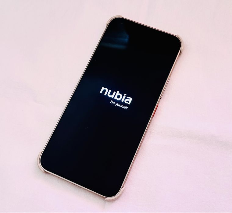 ZTE nubia air 8GB /256GB НОВ Смартфон