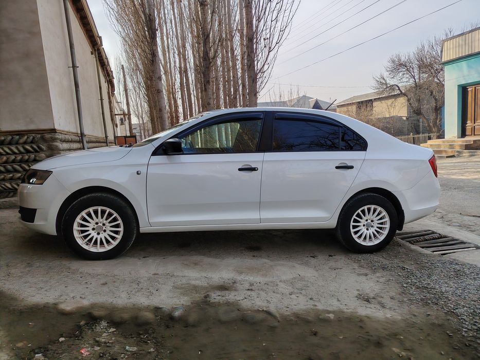 Skoda rapid 2017