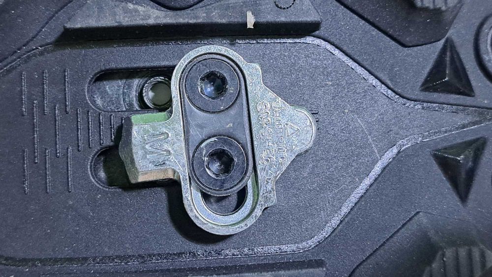 2 чифта-обувки за байк нови 46 и 47 номер