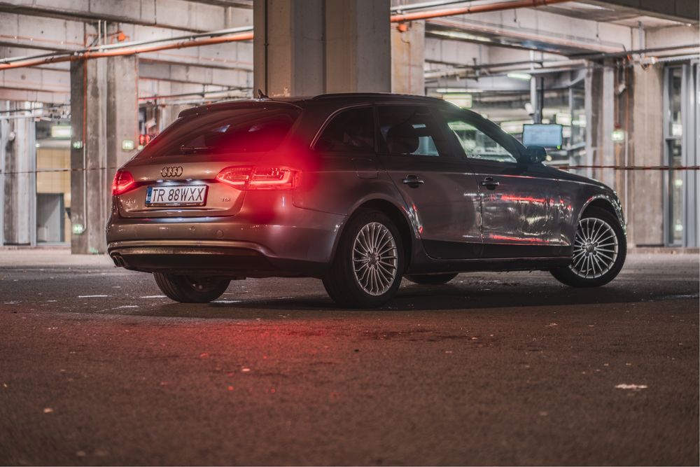 Audi A4 Avant 2014