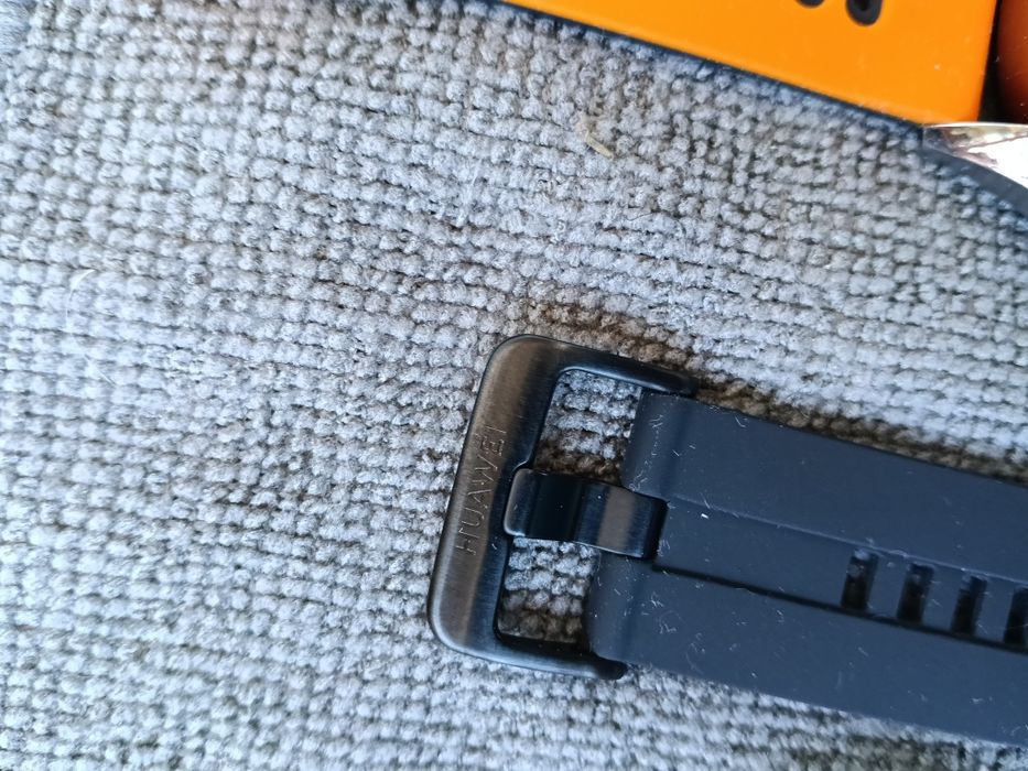 Smartwatch huawey GT 5 cu buton defect