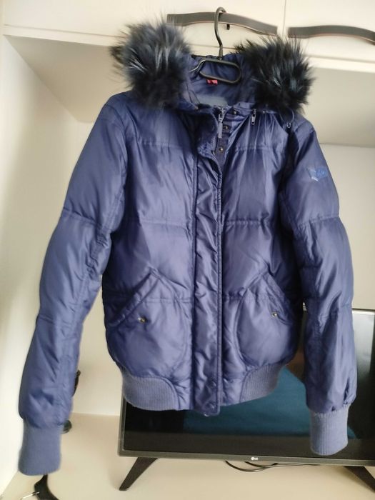 Geaca Gas mărimea M ,cu blana naturala