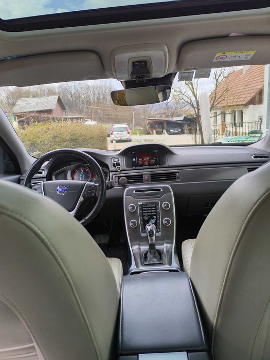 Volvo S80 Summum diesel 2.0 L D4 an 2015