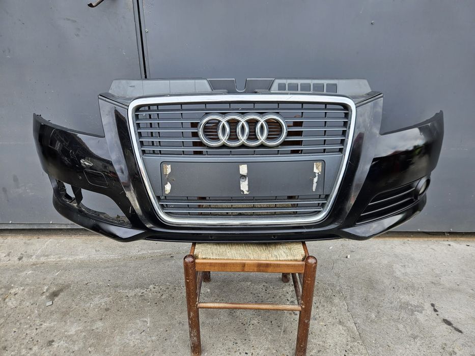 Bara fata Audi A3 8P Facelift 2009-2012 Grila Culoare negru LC9X Spoiler