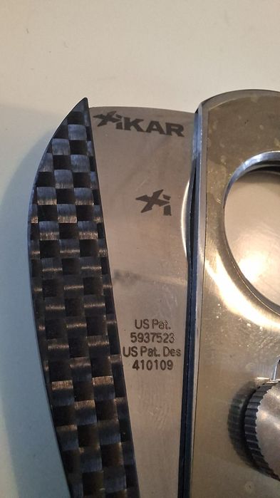 Резачка с двойно острие Xikar 3 Xi3 карбон