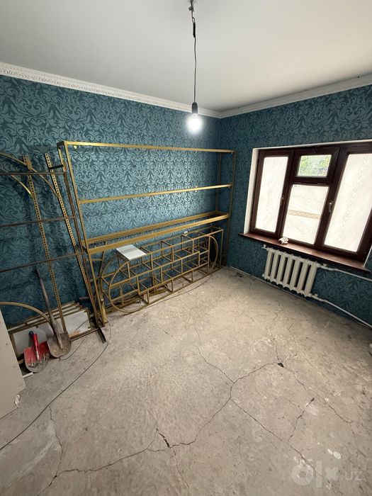 Нежилой квартира срочна продам
