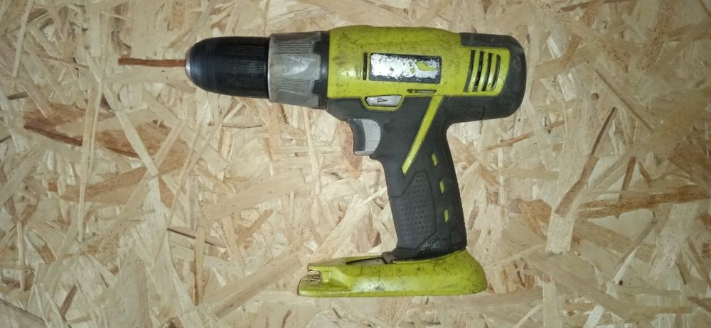 Продам шуруповёрт