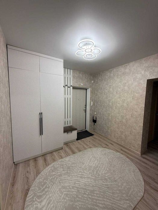 Продам квартиру в мкр Береке