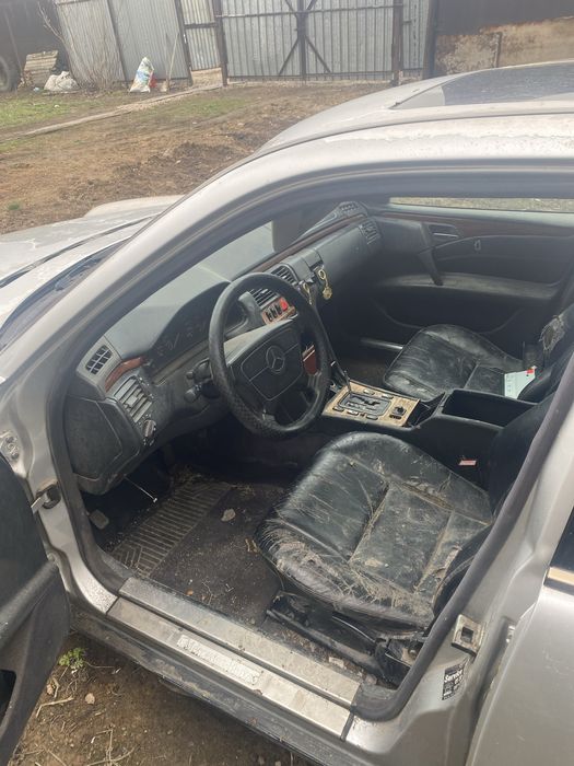 Мерседес на запчасти