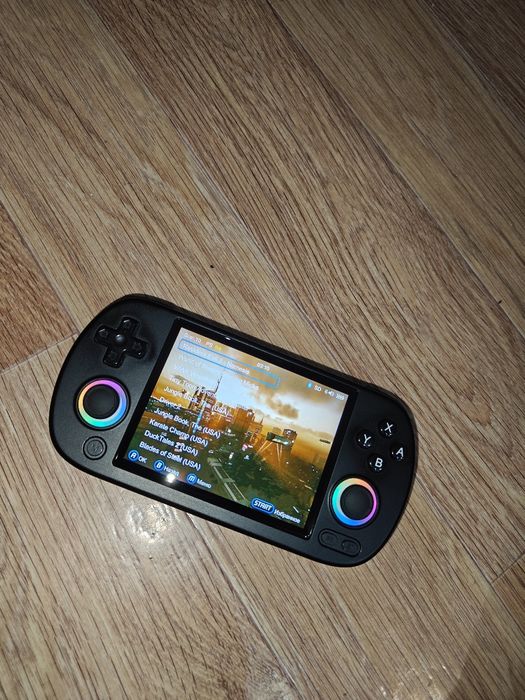 Продам игровую приставку