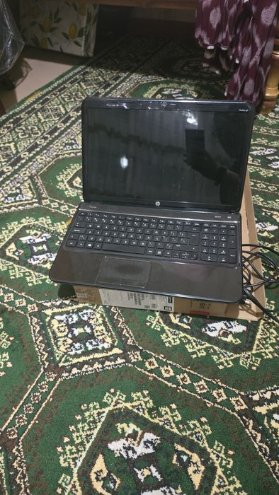 hp pavilion srochna sotiladi