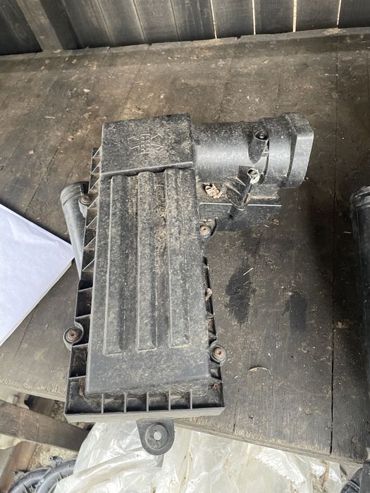 Carcasa filtru aer Golf 5 6 Passat b6 b7 CC 1.6 1.8 2.0 euro 5