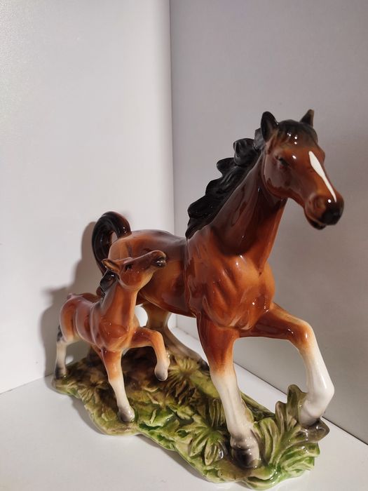 Bibelou porțelan căluți