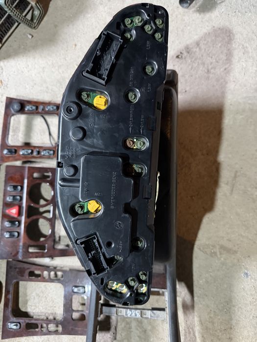 Сплонные дерево с кнопками и щиток!