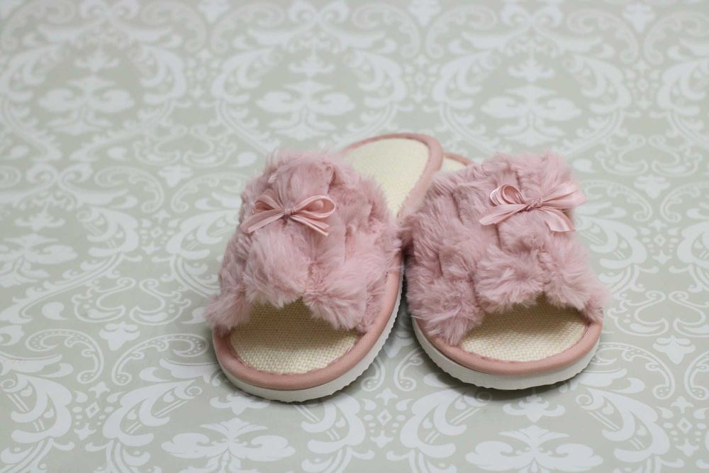 Papuci dama, doua modele