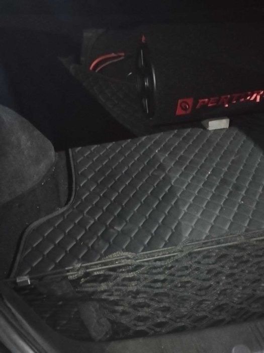 Продаётся Nissan Maxima A-33