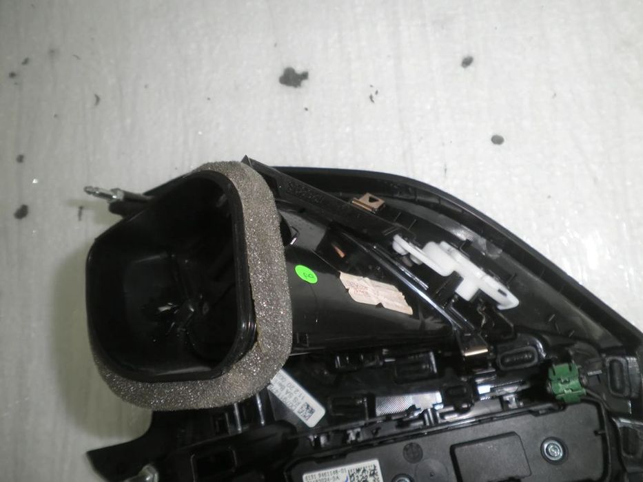 grila ventilatie stanga bmw seria 2 f44 seria 1 f40 6823188