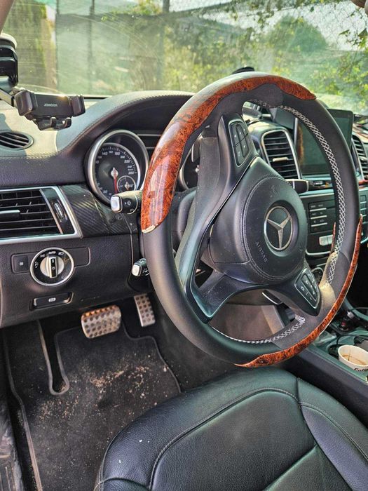 продавам мерцедес GLS 350d