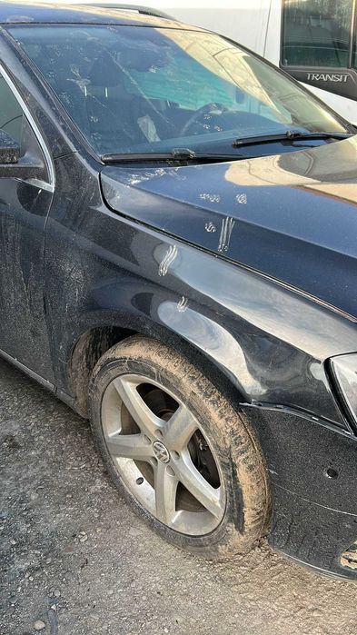 Aripa dreapta fata Volkswagen Passat B7 2010 Break  Neagra