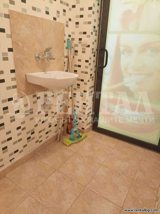 Дава се под наем Магазин в Пловдив, Кючук Париж - 55 кв.м за 275.4 € - Снимка #5