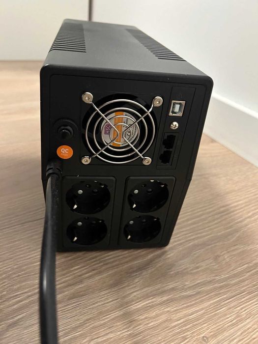 Монитор Dell p2417h 24 инча