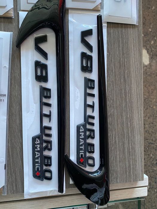 Шильдики для Mercedes