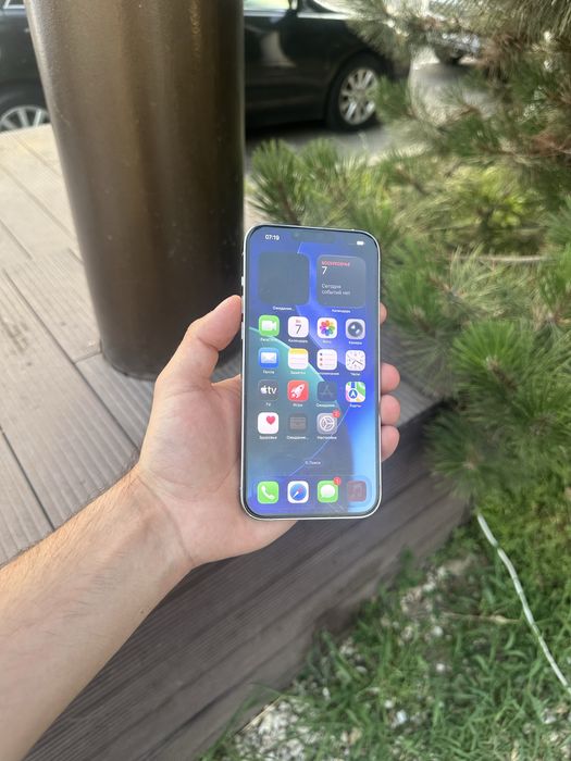 Продам телефон Айфон 13 Pro Max