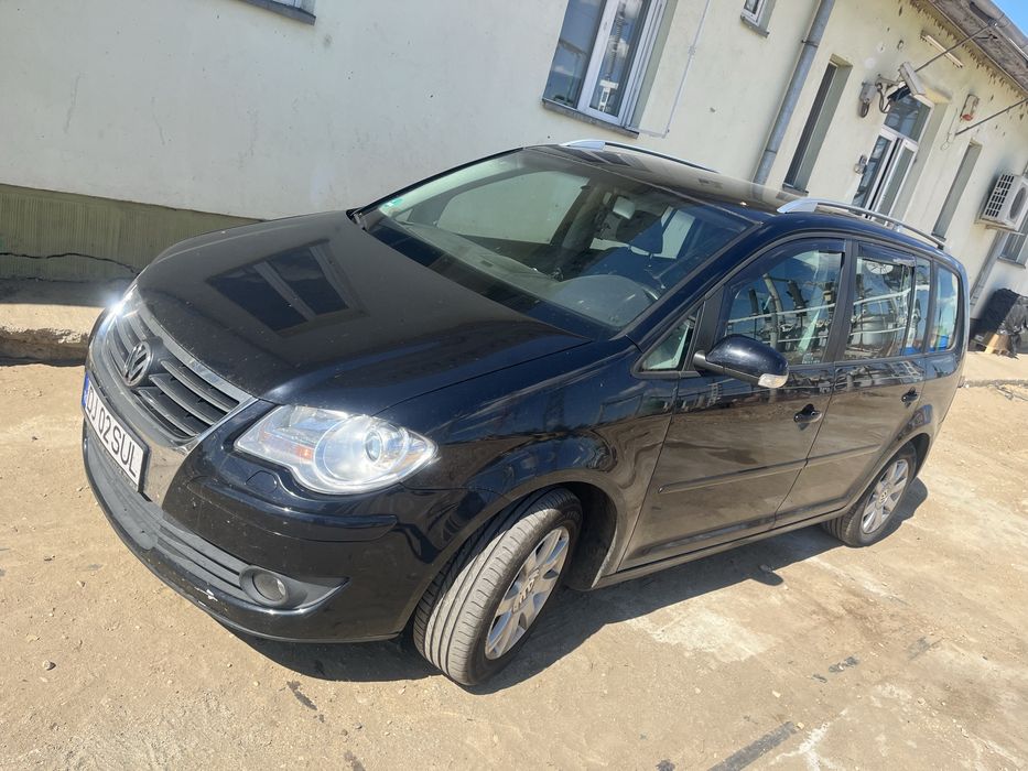 VOLKSWAGEN Touran 2008 — imagine 3