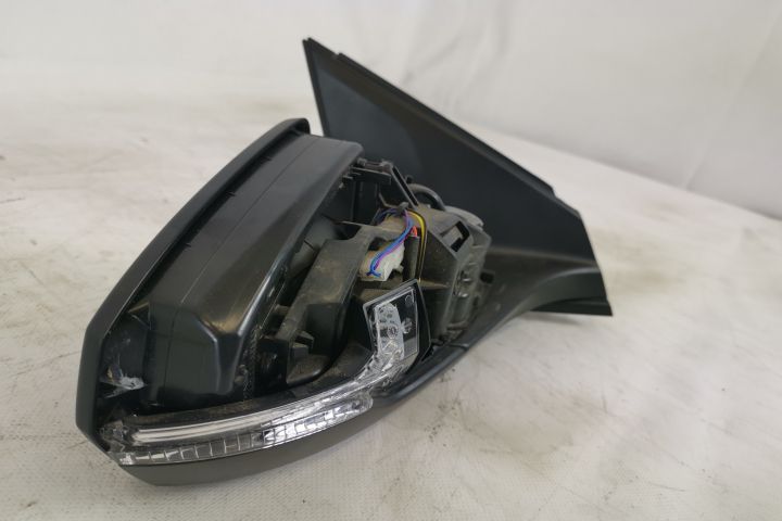 Оригинално дясно огледало, напълно електрическо, във добро състояние Ф