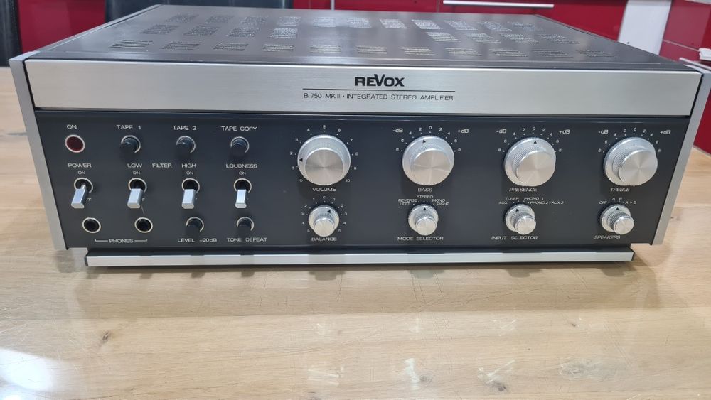 Revox , tuner B760, amp B-750 mk2 , amp  B251 , Rack Revox Original