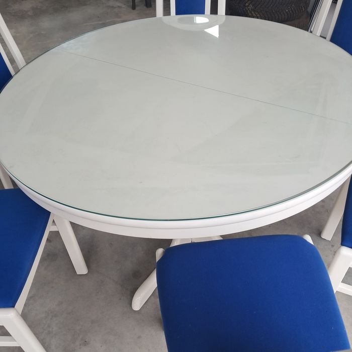 Mobila sufragerie si dormitor
