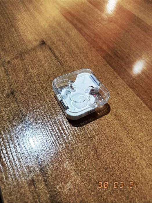 Продам кейс nothing ear 1