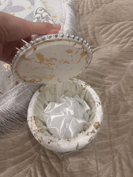 Продается сырга салу