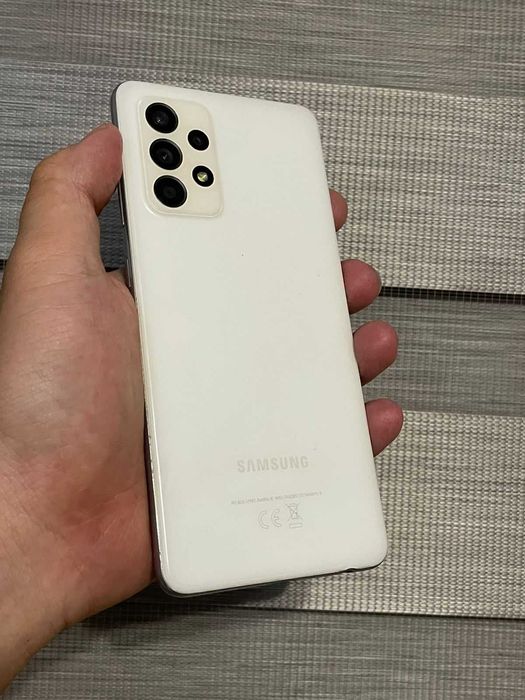 Samsung a52 128 гб в отличном состоянии