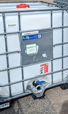 Bazin IBC cu rama si palet din otel galvanizat