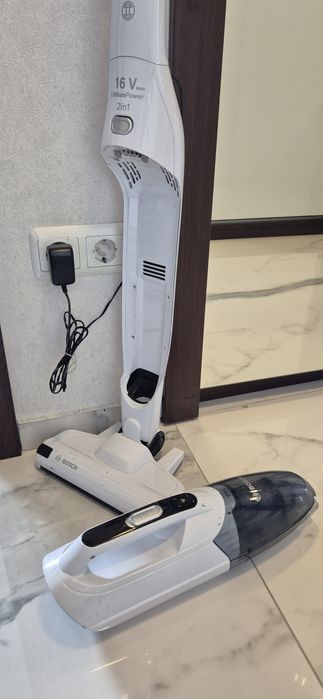 Прахосмукачка с батерия Bosh Serie 2 Readyy'y 16V