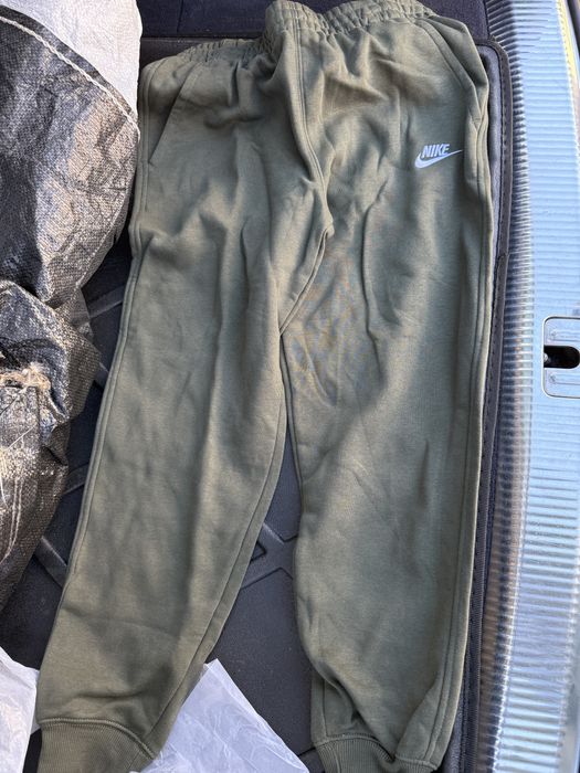 Долнище на Nike 147-158cm