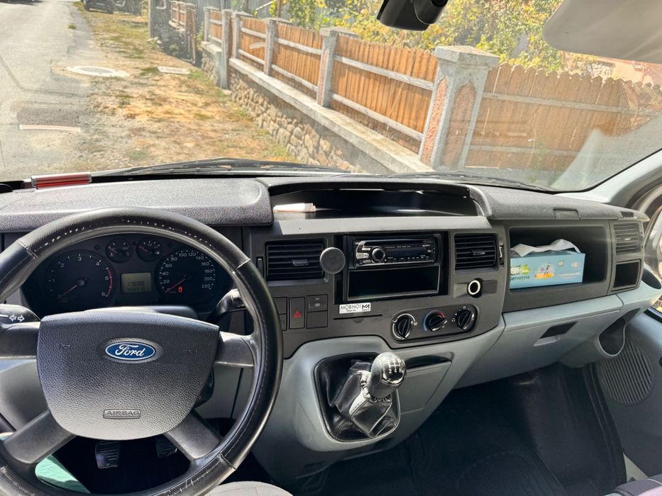 Vând Ford Transit 2.2l