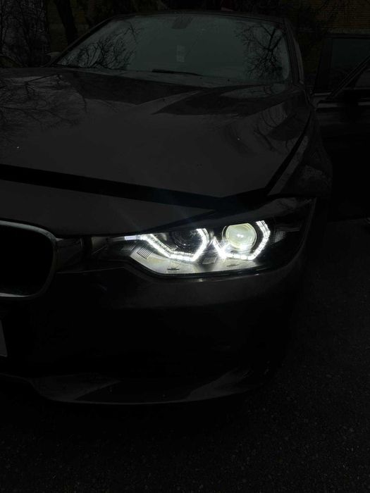 BMW 320d F30 2013 | Cutie Automată | Navi Mare | Piele