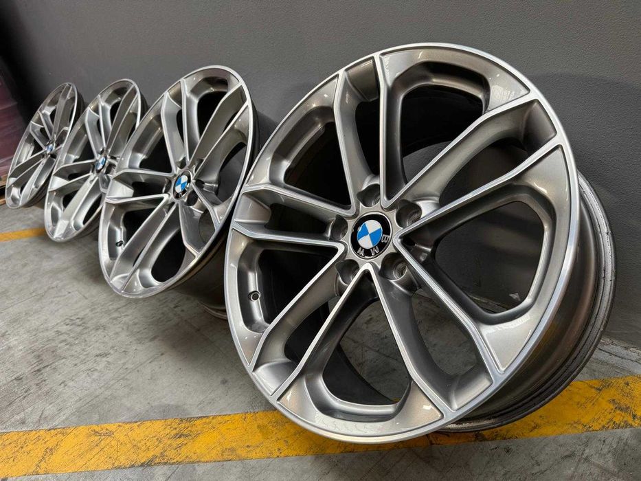 Jante 19 BMW Style 673 Seria 3 5 7 X3 X4 F30 F10 F01 F25 F26 in 2 latimi