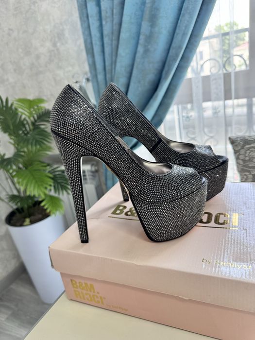 Женский туфли с платформой новые Turkiya