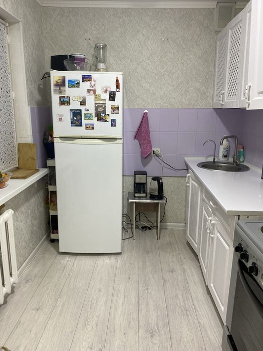 Продам 4 комн квартиру