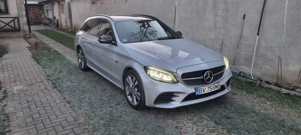 Mercedes-Benz C 300 DE. Unic proprietar in RO. TVA Deductibil