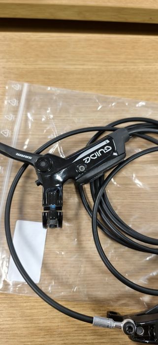 НОВИ ЧЕТИРИБУТАЛНИ SRAM Guide T предна и задна дискови спирачки колело