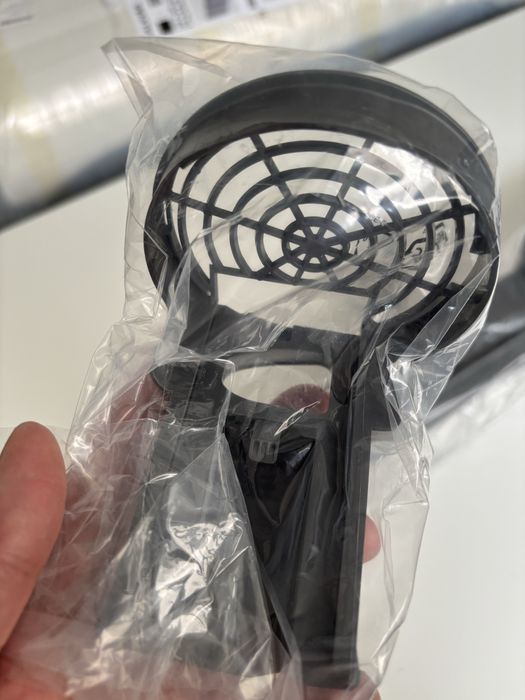 Roborock H7 стойка за стена